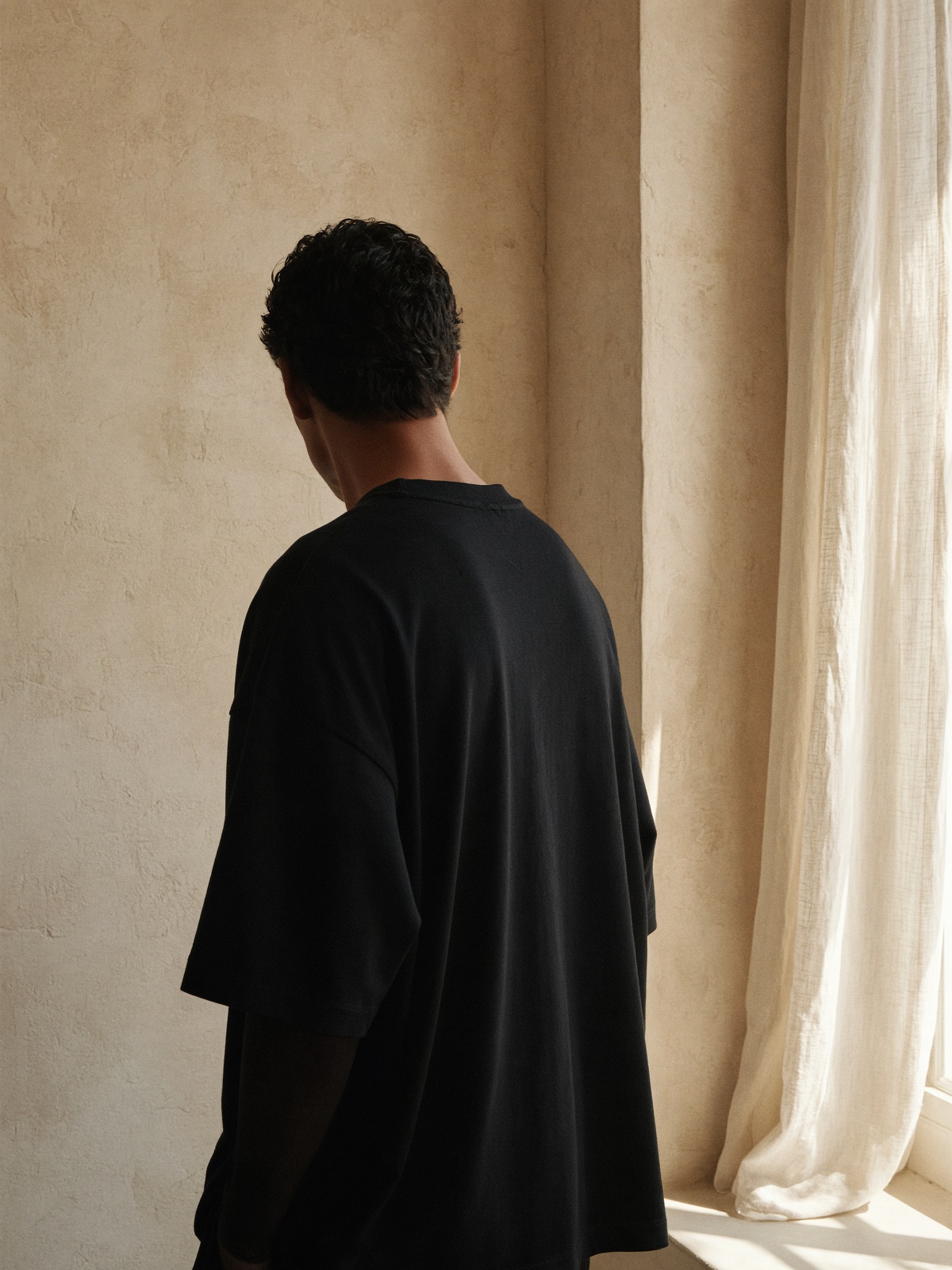 Heavy T-Shirt in Black
